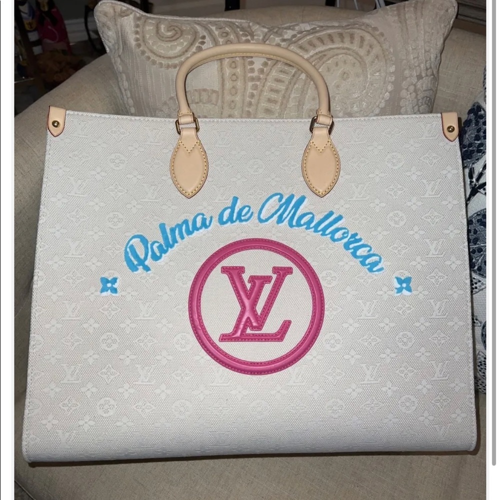 Exclusive Palma de Mallorca Spain resort edition On the Go GM!